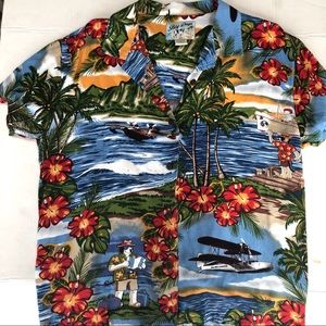 Big Dogs medium Hawaiian shirt.  Dogs on vacation